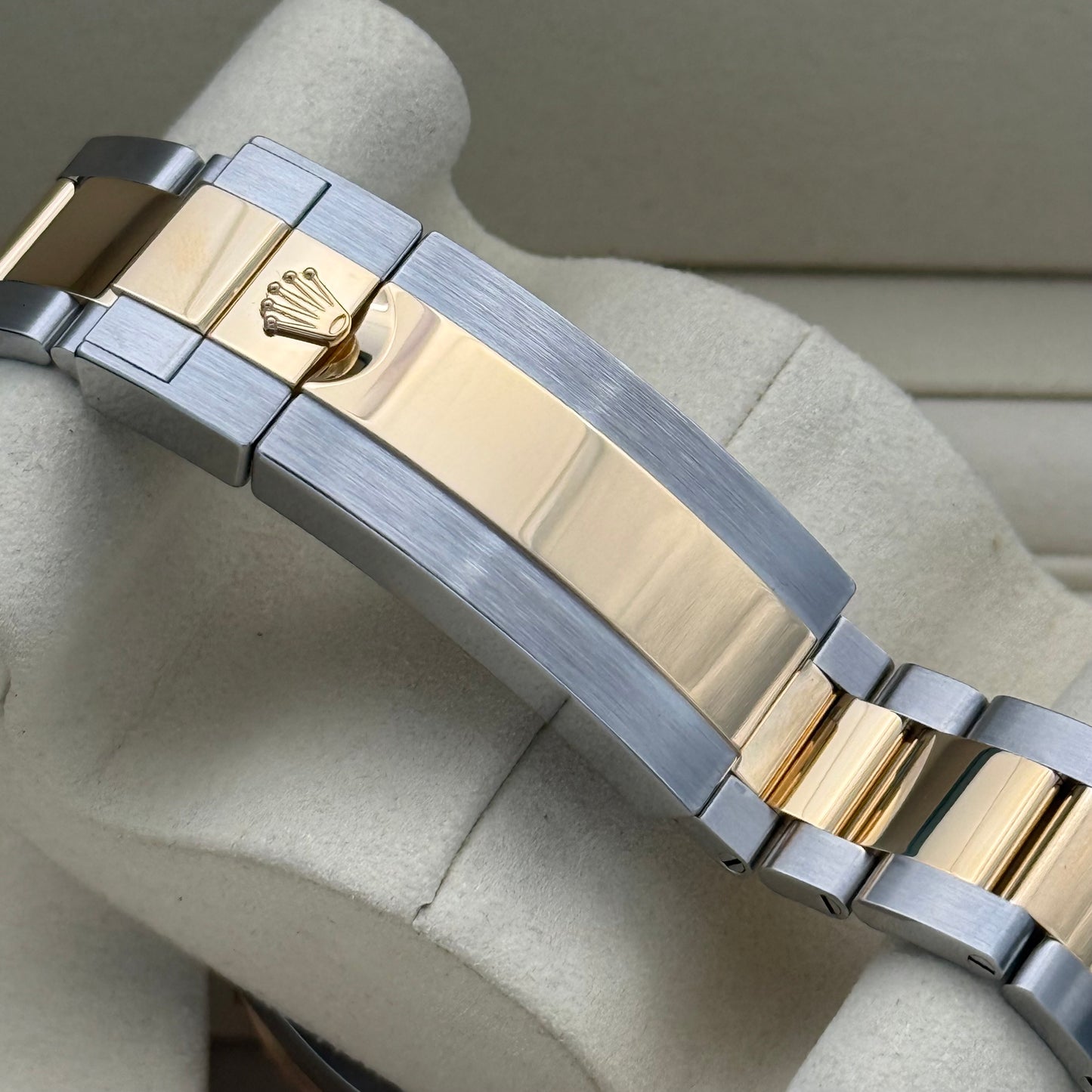 Submariner Date 41, Stahlgold