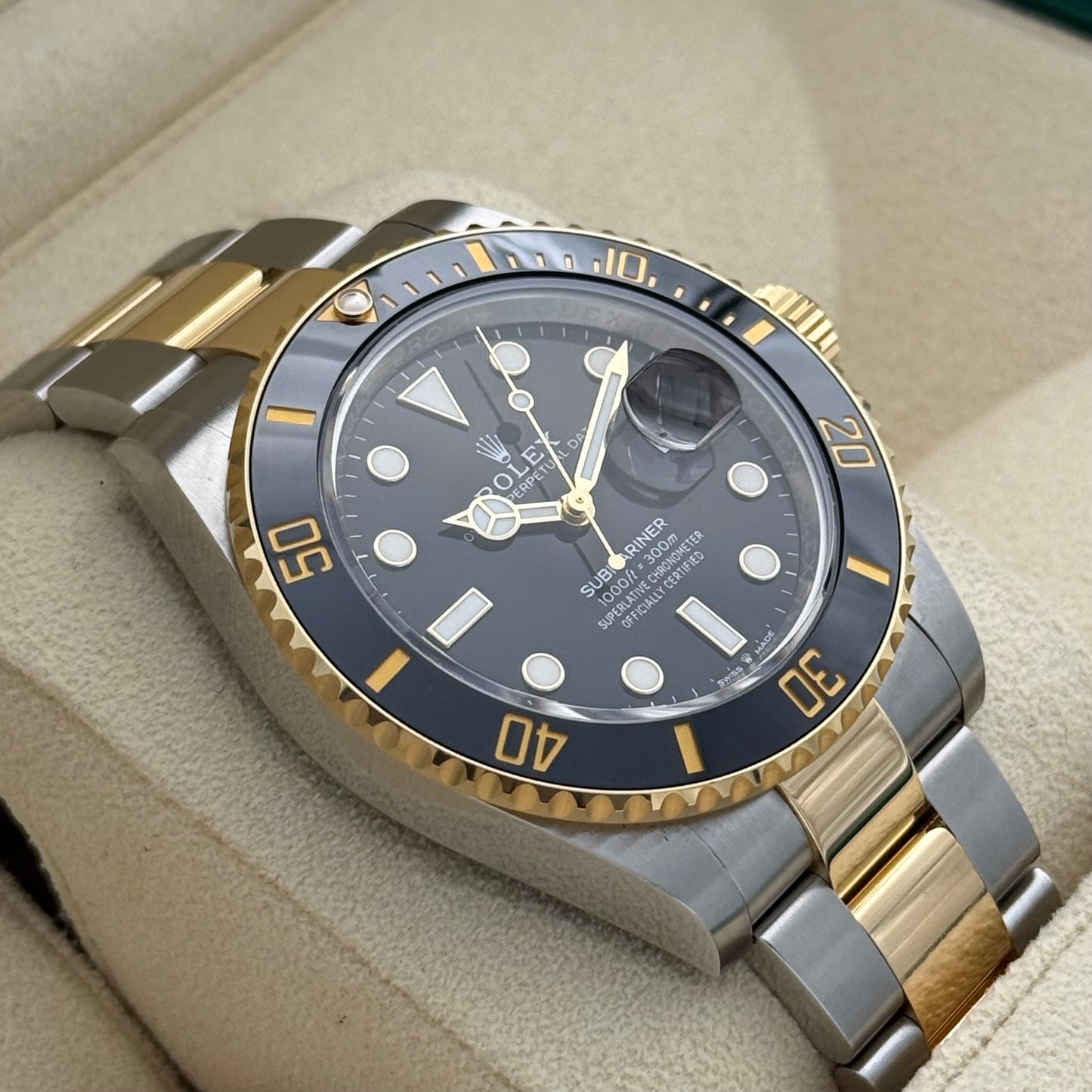 Submariner Date 41, Stahlgold