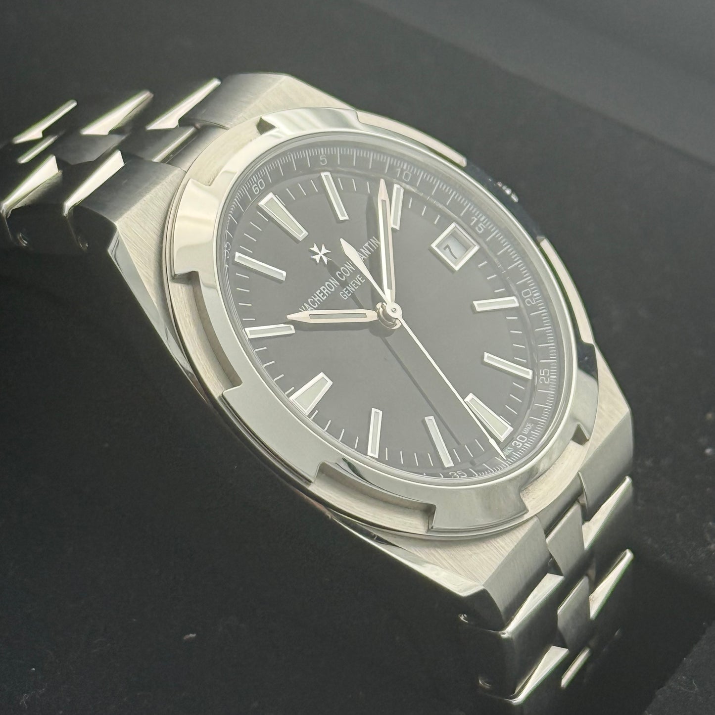 Vacheron Constantin Overseas