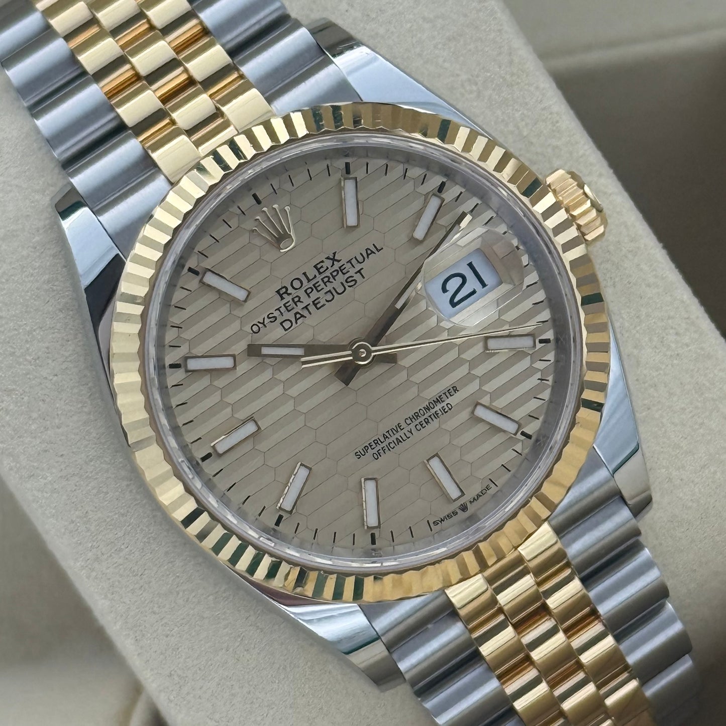 Datejust 36, Motiv Dial