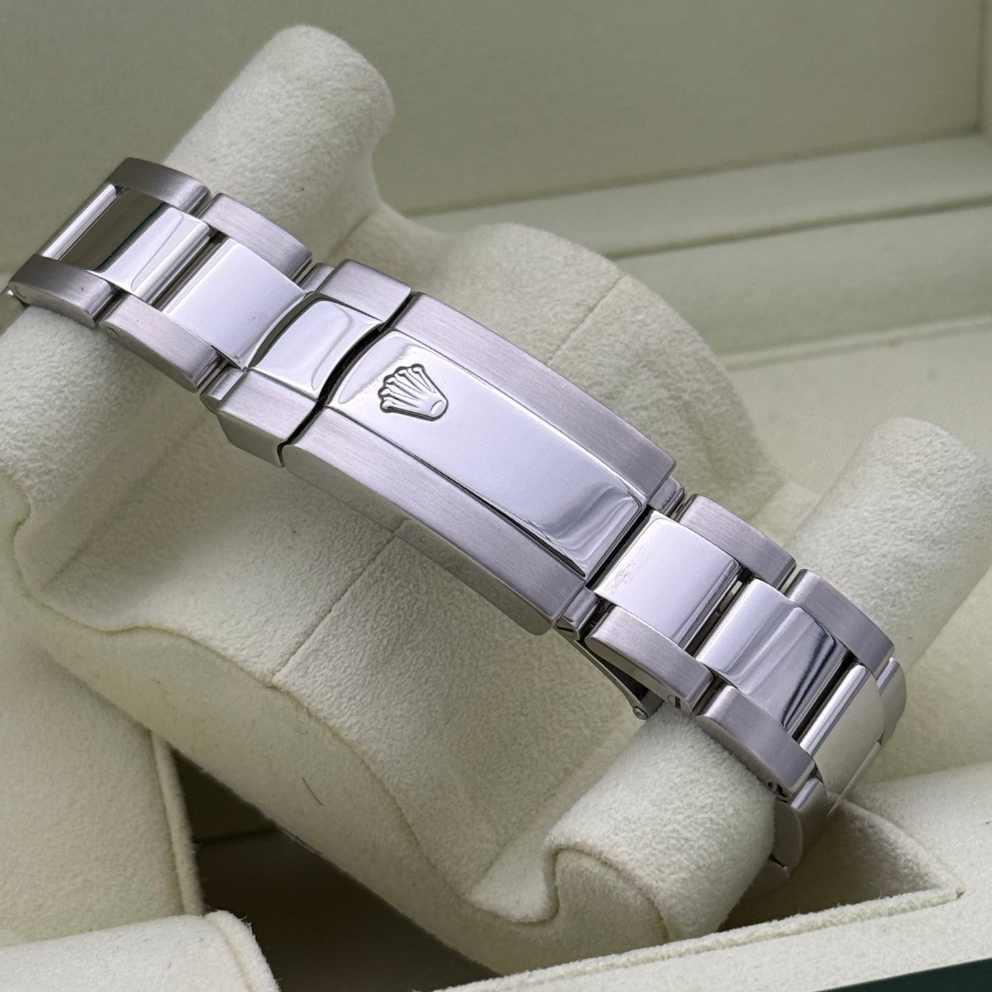 Milgauss