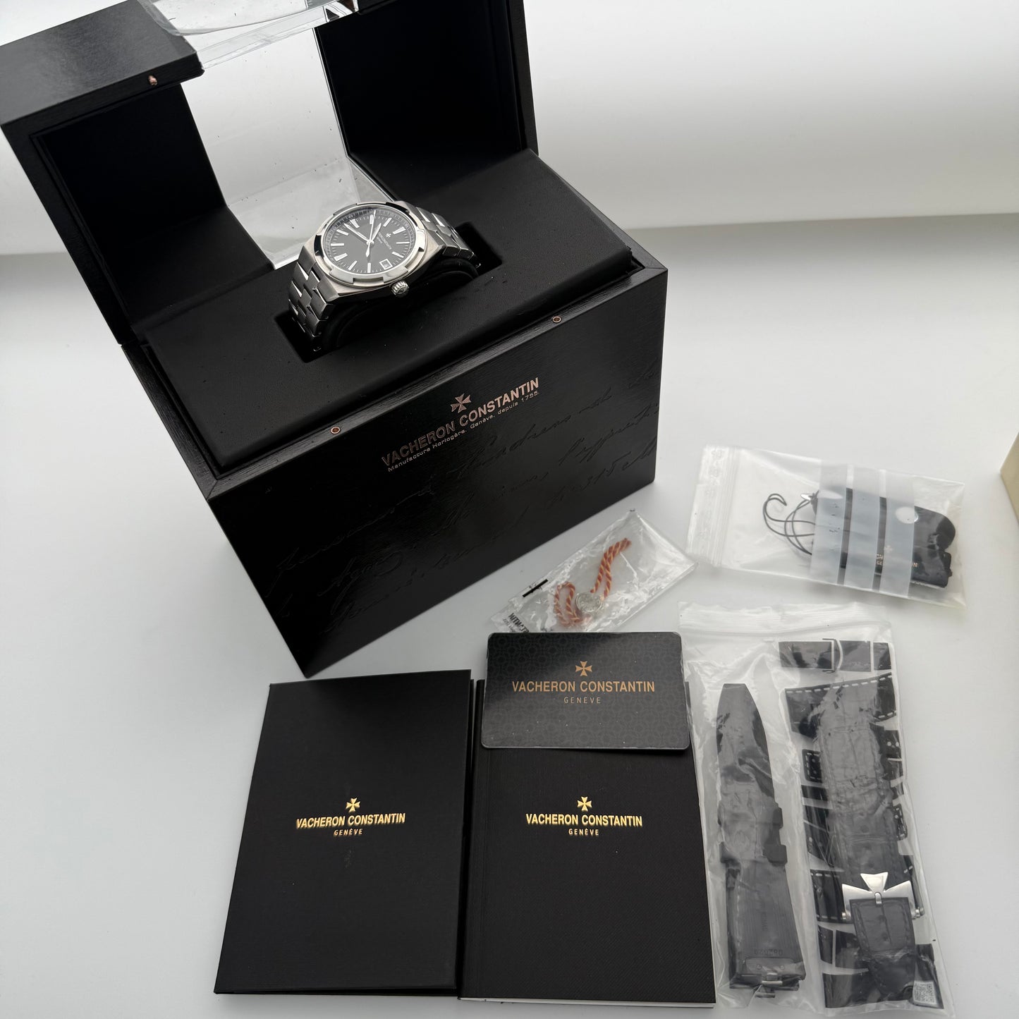 Vacheron Constantin Overseas