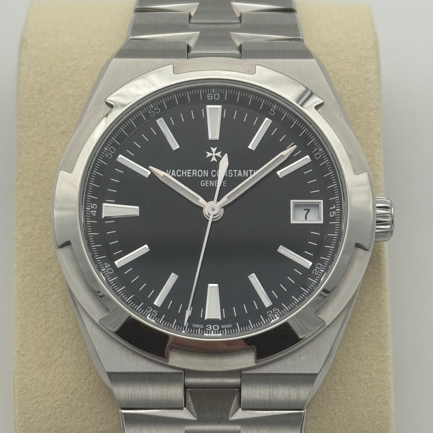 Vacheron Constantin Overseas