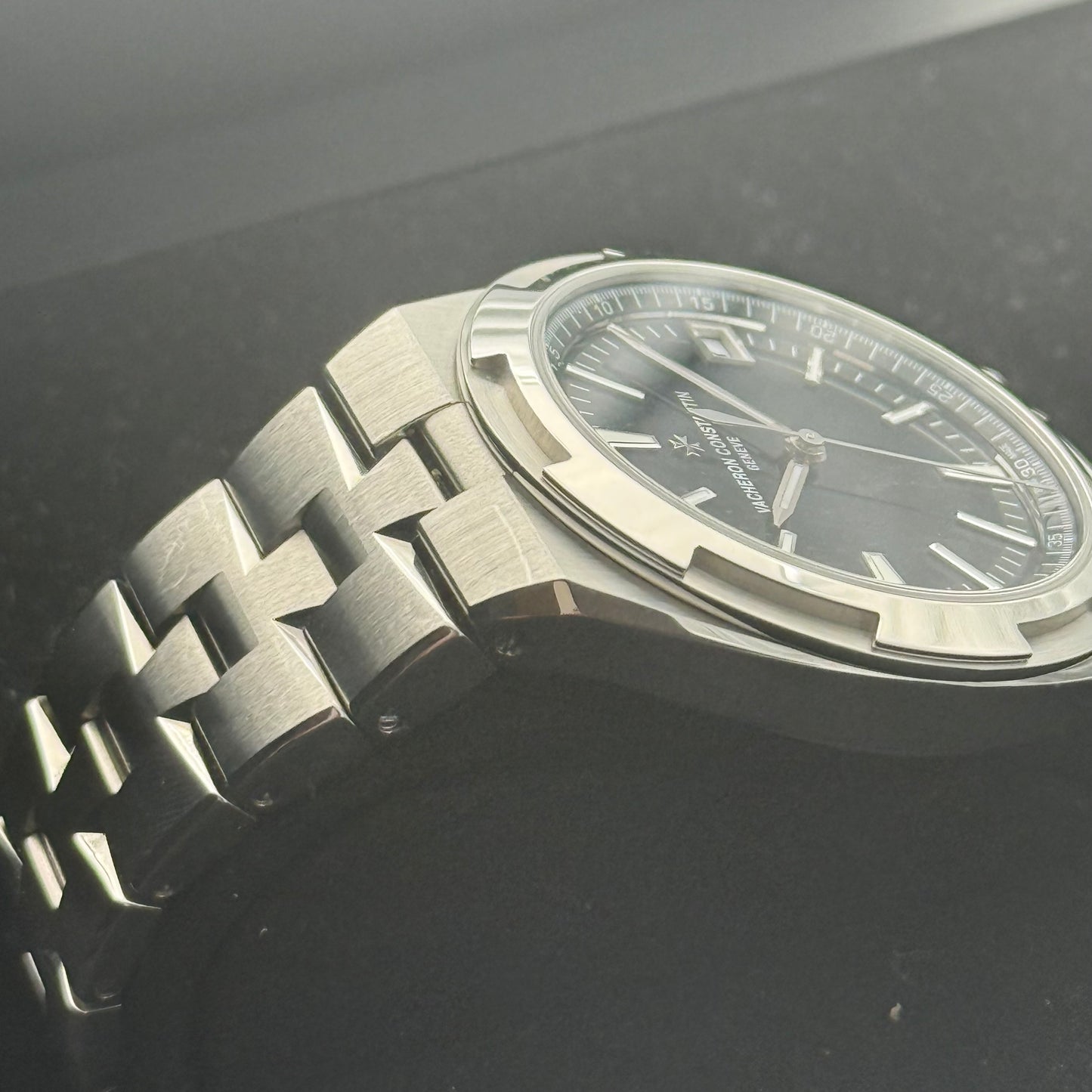 Vacheron Constantin Overseas