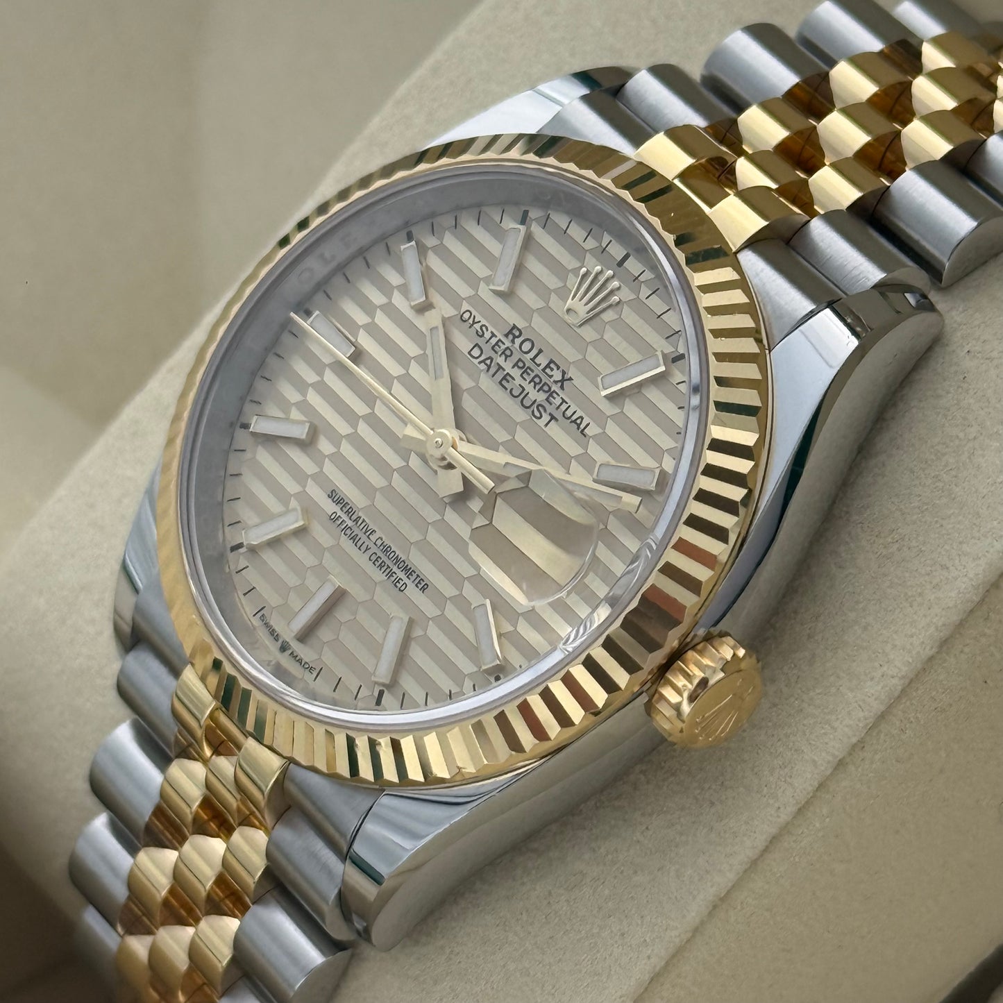 Datejust 36, Motiv Dial