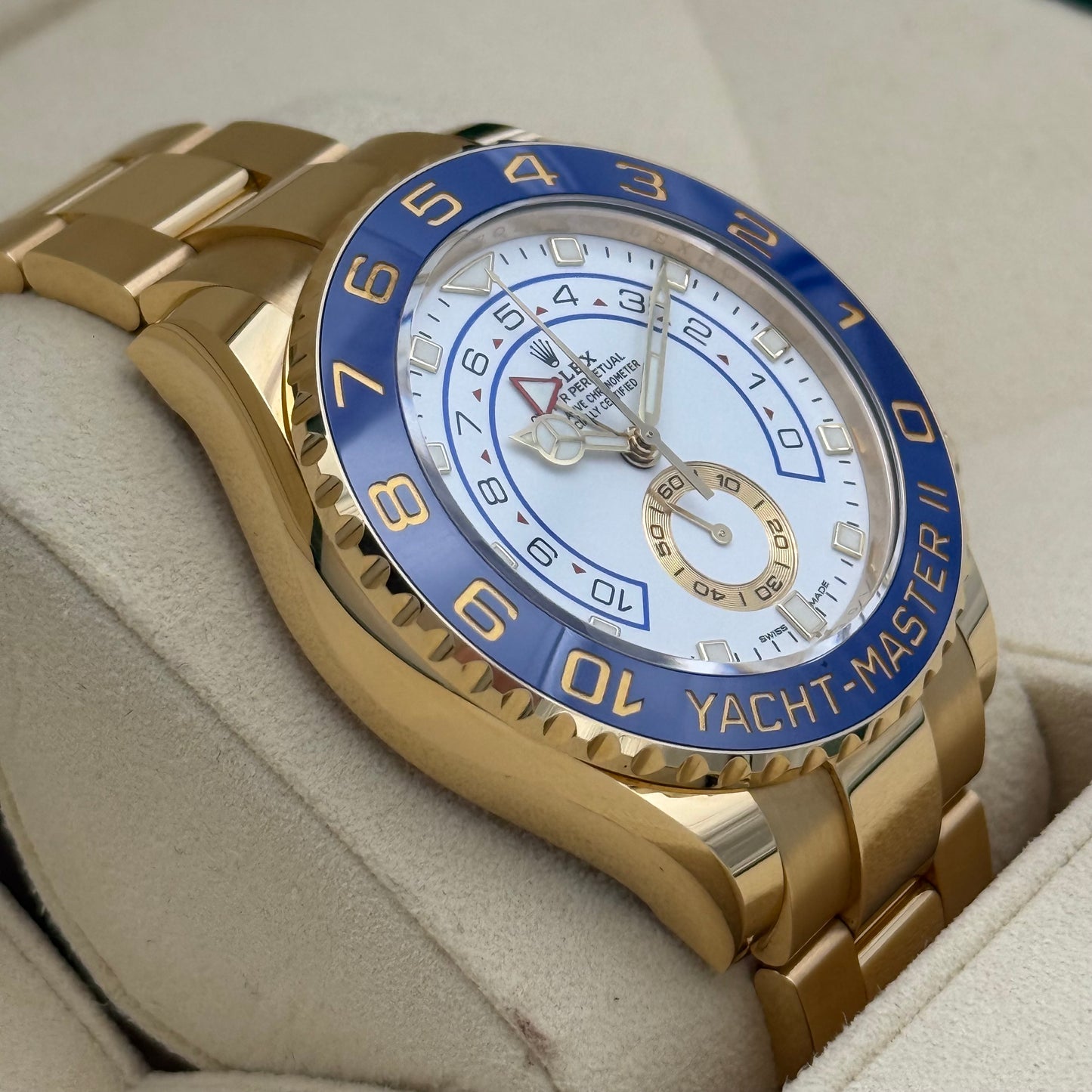 Yachtmaster II, Gelbgold