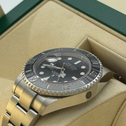 Sea Dweller 43, Red