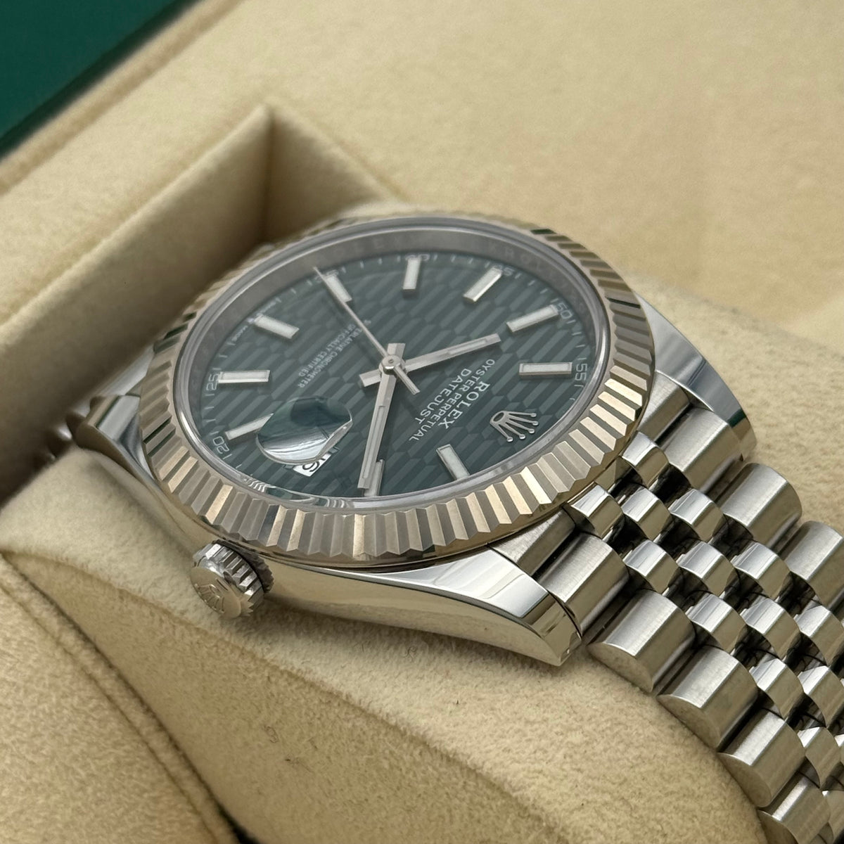 Datejust 41, Motiv Dial