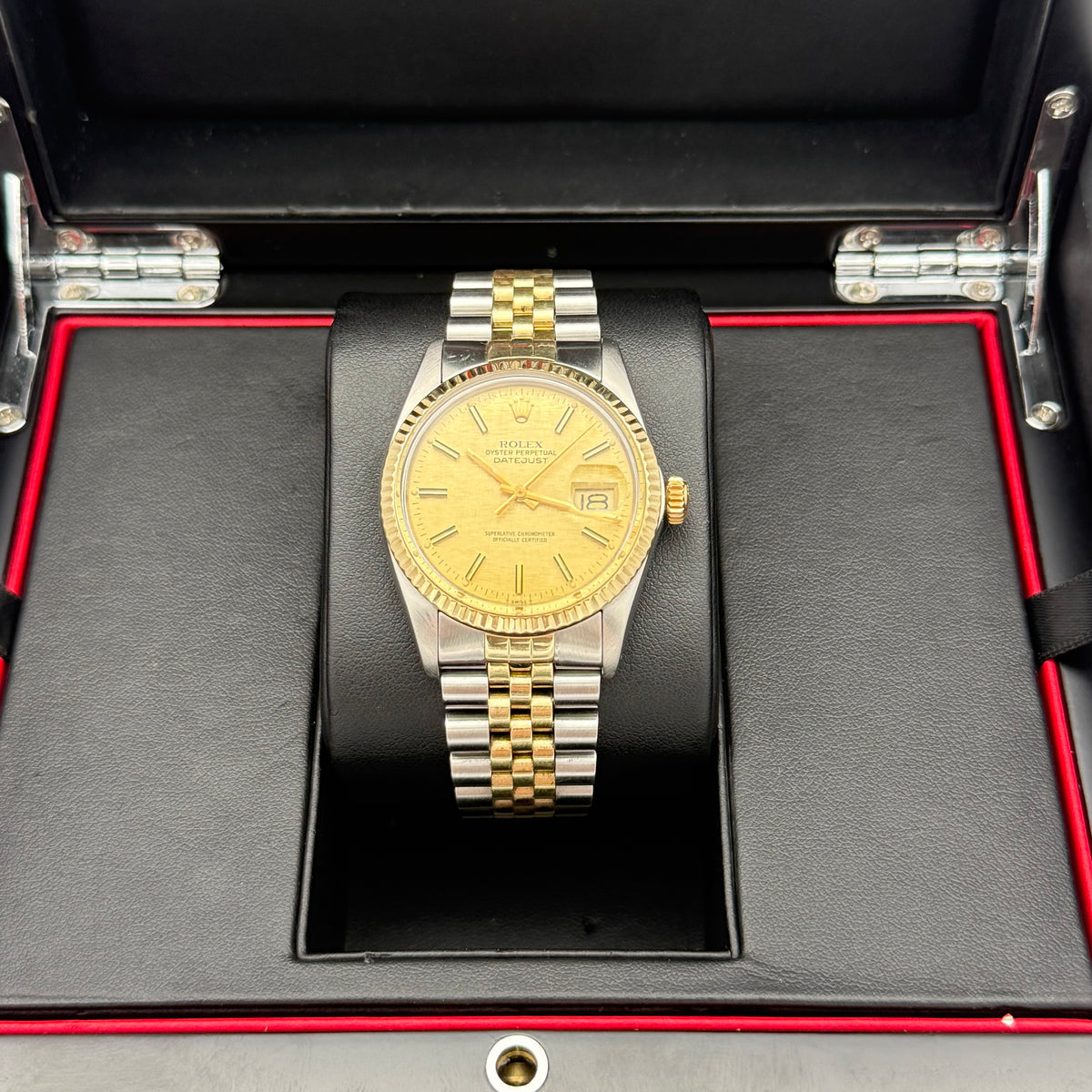 Datejust 36, Stahlgold Linen Dial