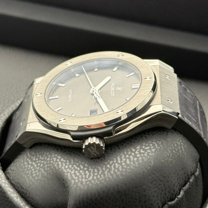 Classic Fusion Racing Grey