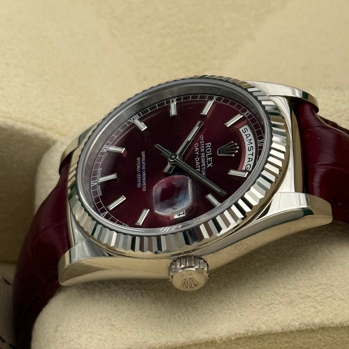 Day Date 36 „Cherry Dial“