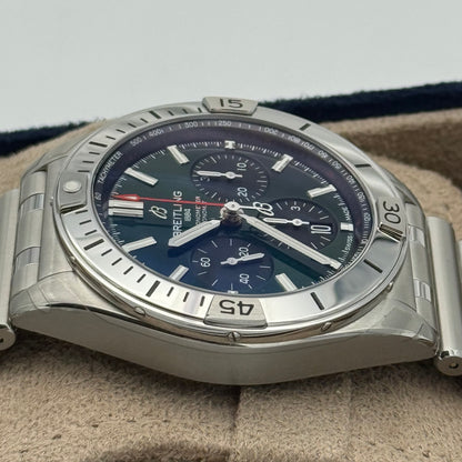 Chronomat 42 B01, grün