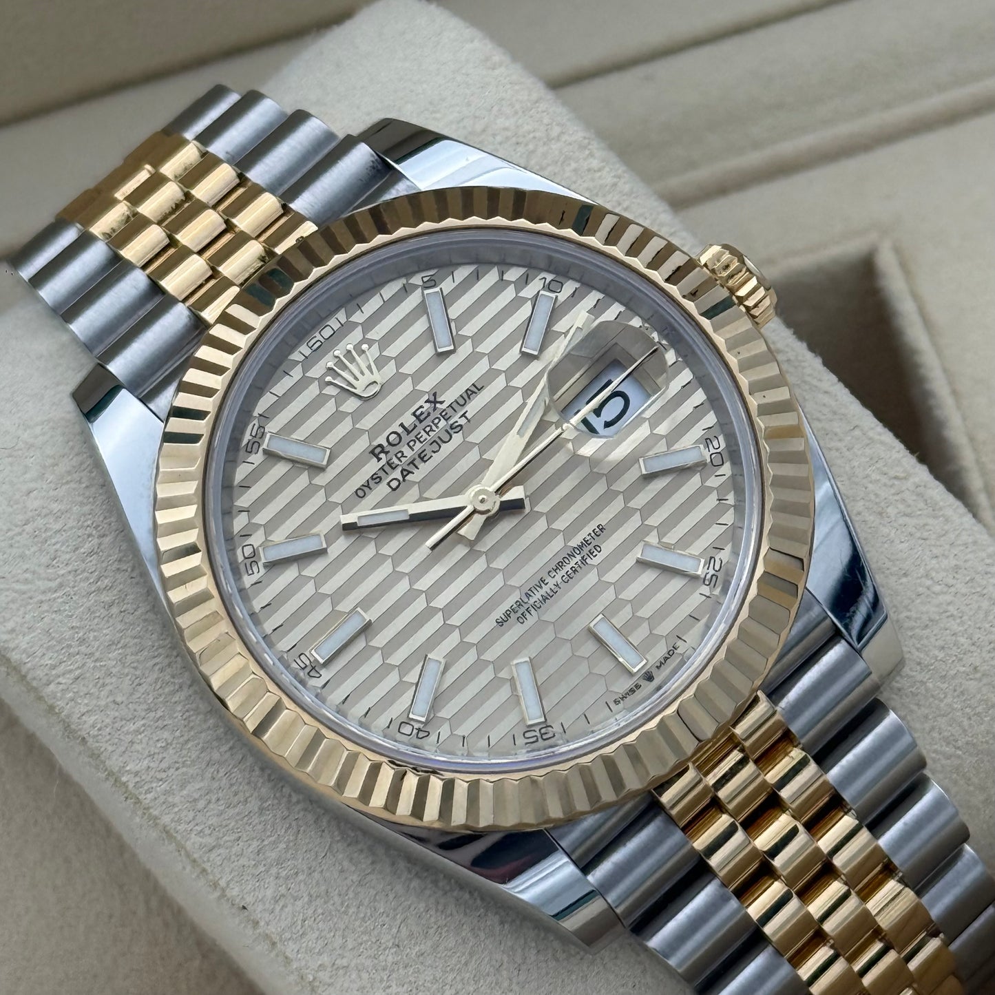 Datejust 41, Stahlgold „Motiv“
