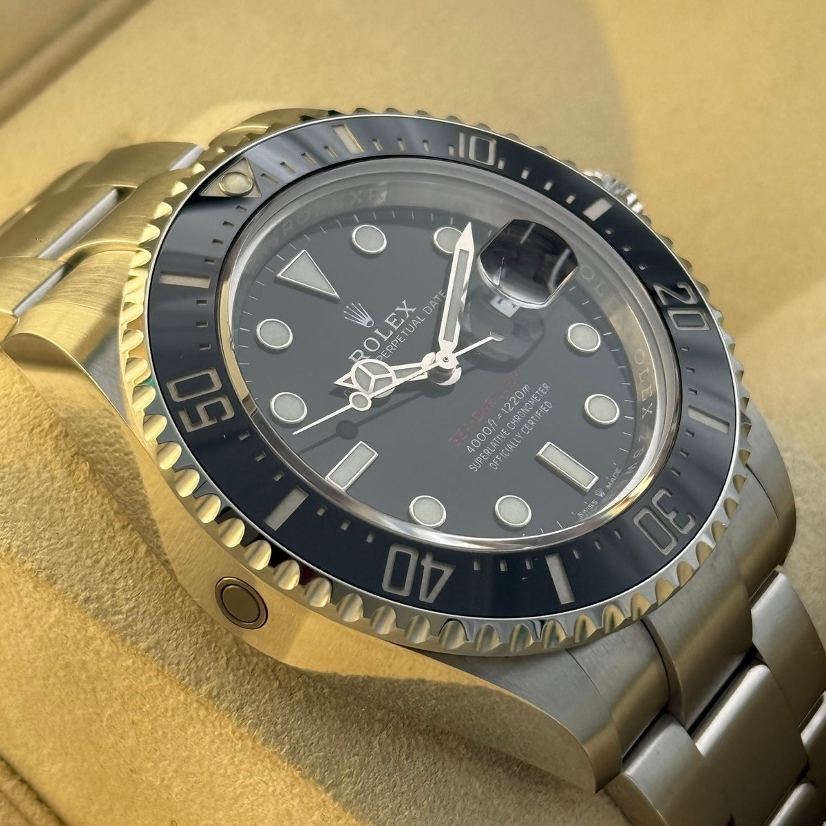 Sea Dweller 43, Red