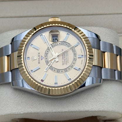 Sky Dweller, Stahlgold