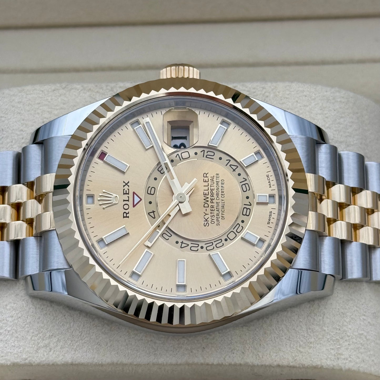 Sky Dweller Stahlgold, ungetragen