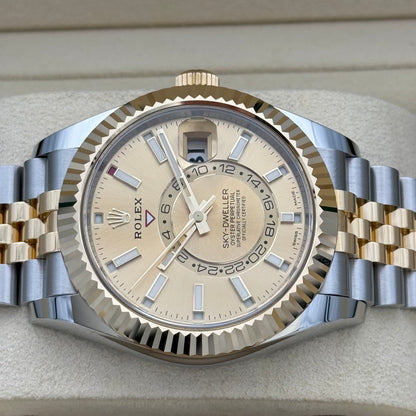 Sky Dweller Stahlgold, ungetragen