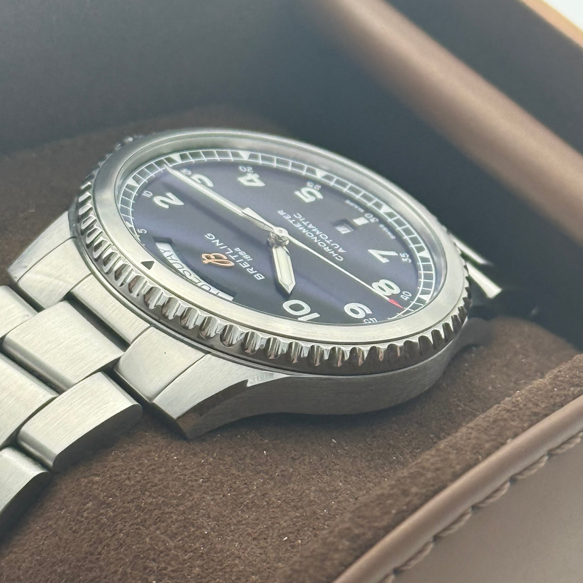 Aviator 8