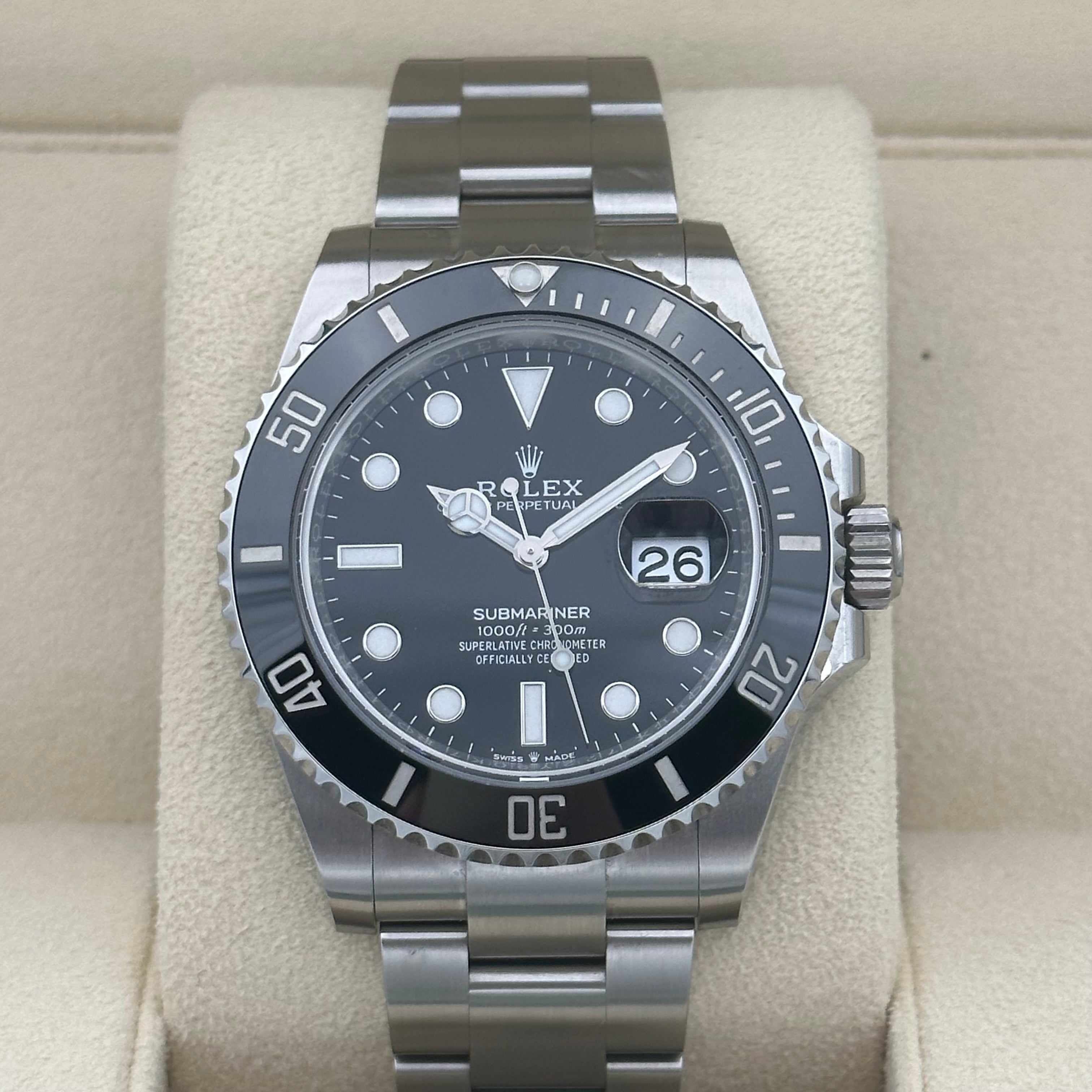 Submariner Date 41 / Like New