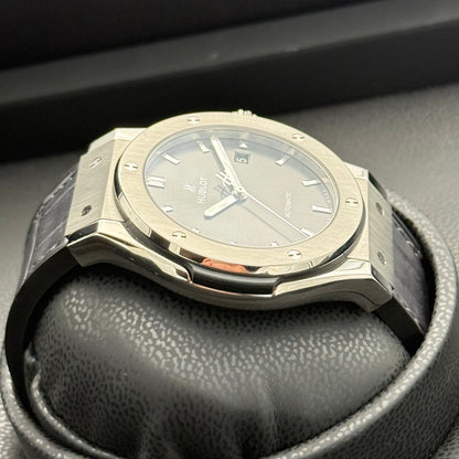 Classic Fusion Racing Grey