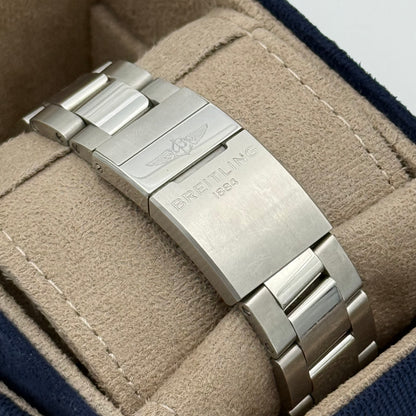 Avenger 43 GMT