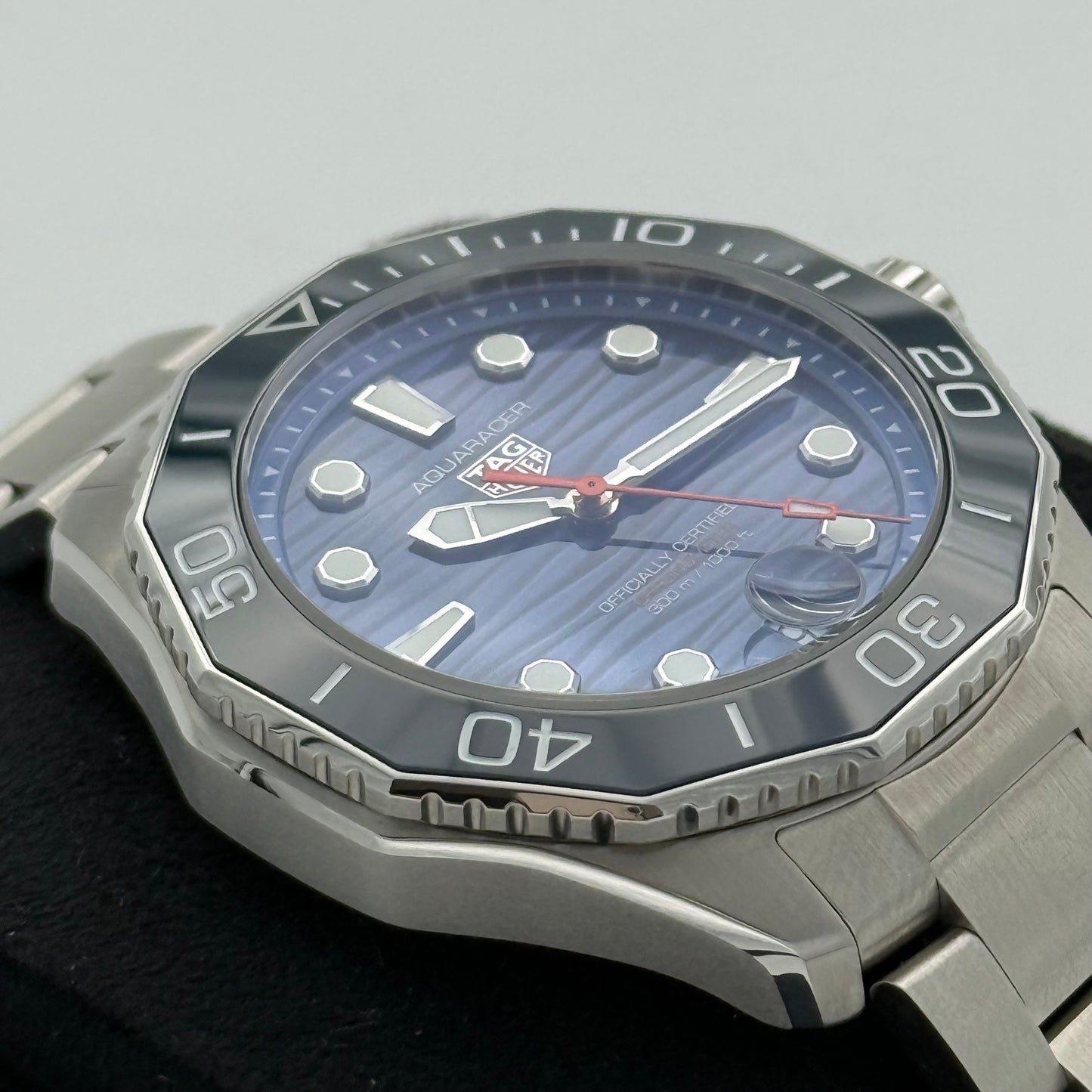 Aquaracer GMT