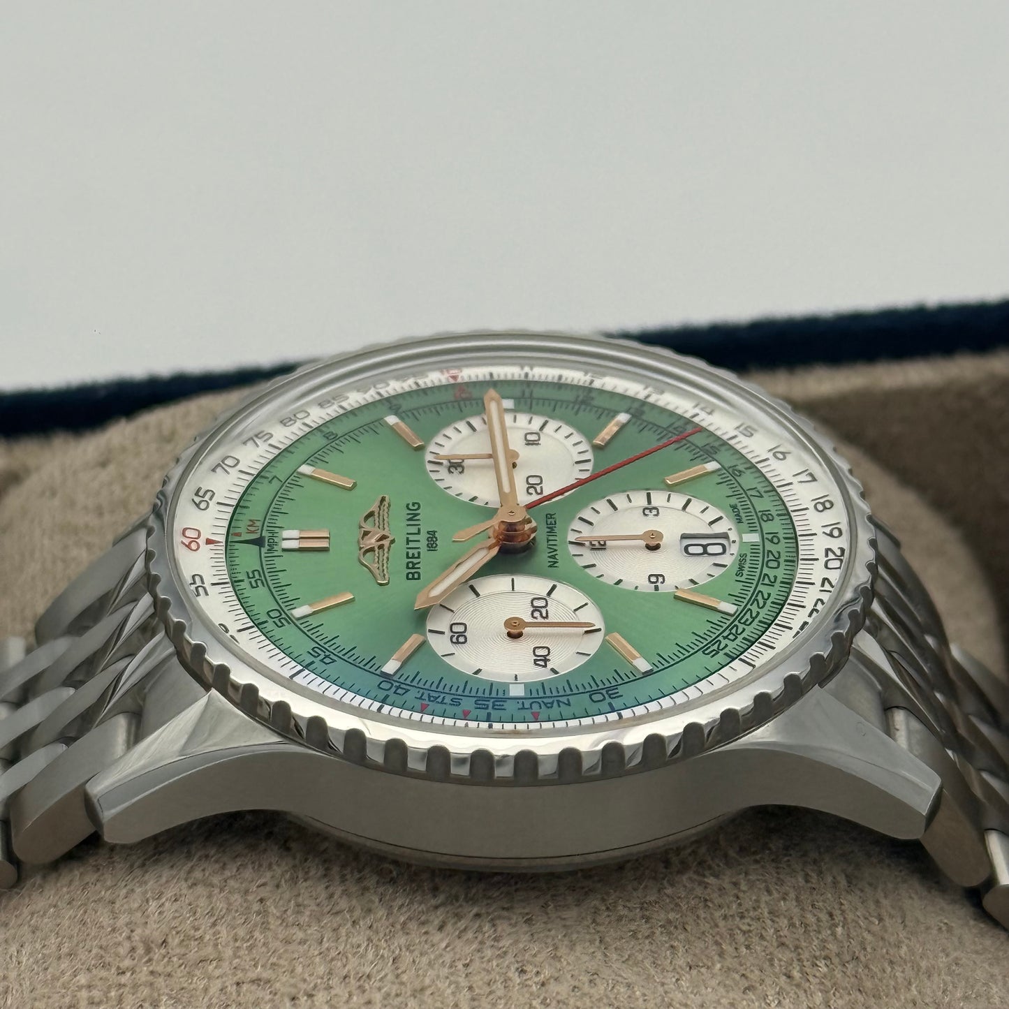 Navitimer 1, Grün