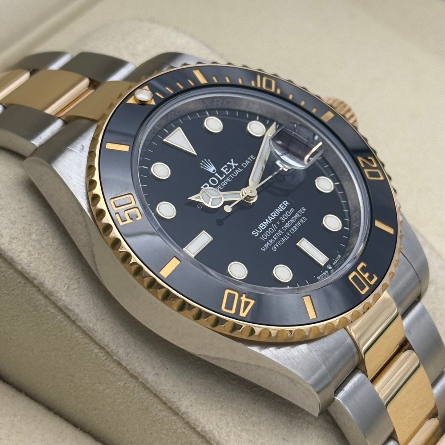 Submariner Date 41, Stahlgold